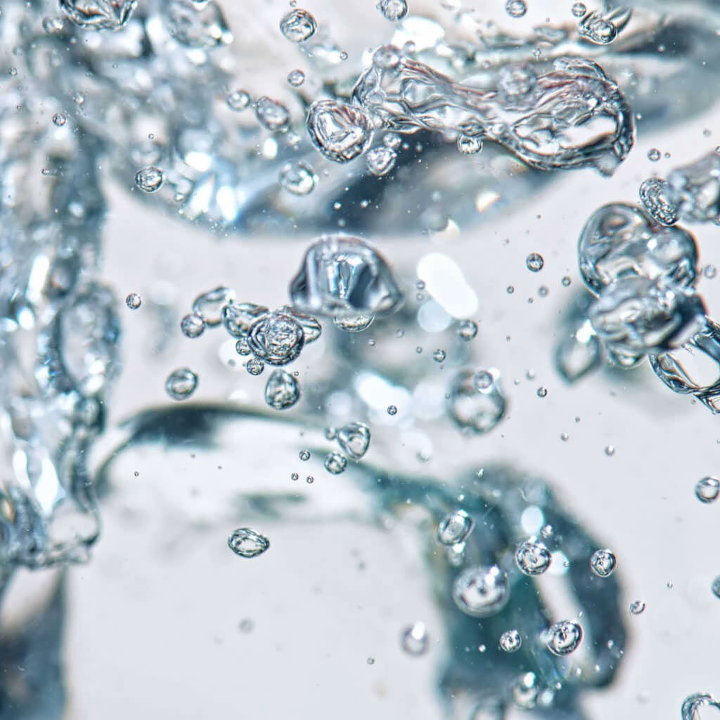 Bioderma Hydrabio H2O micellar water texture